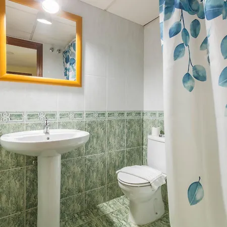 Bonito Apartamento Cerca De La Mezquita